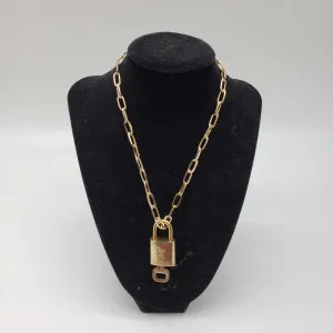 100%  Louis Vuitton Lock and Key with Unbranded Chain Necklace