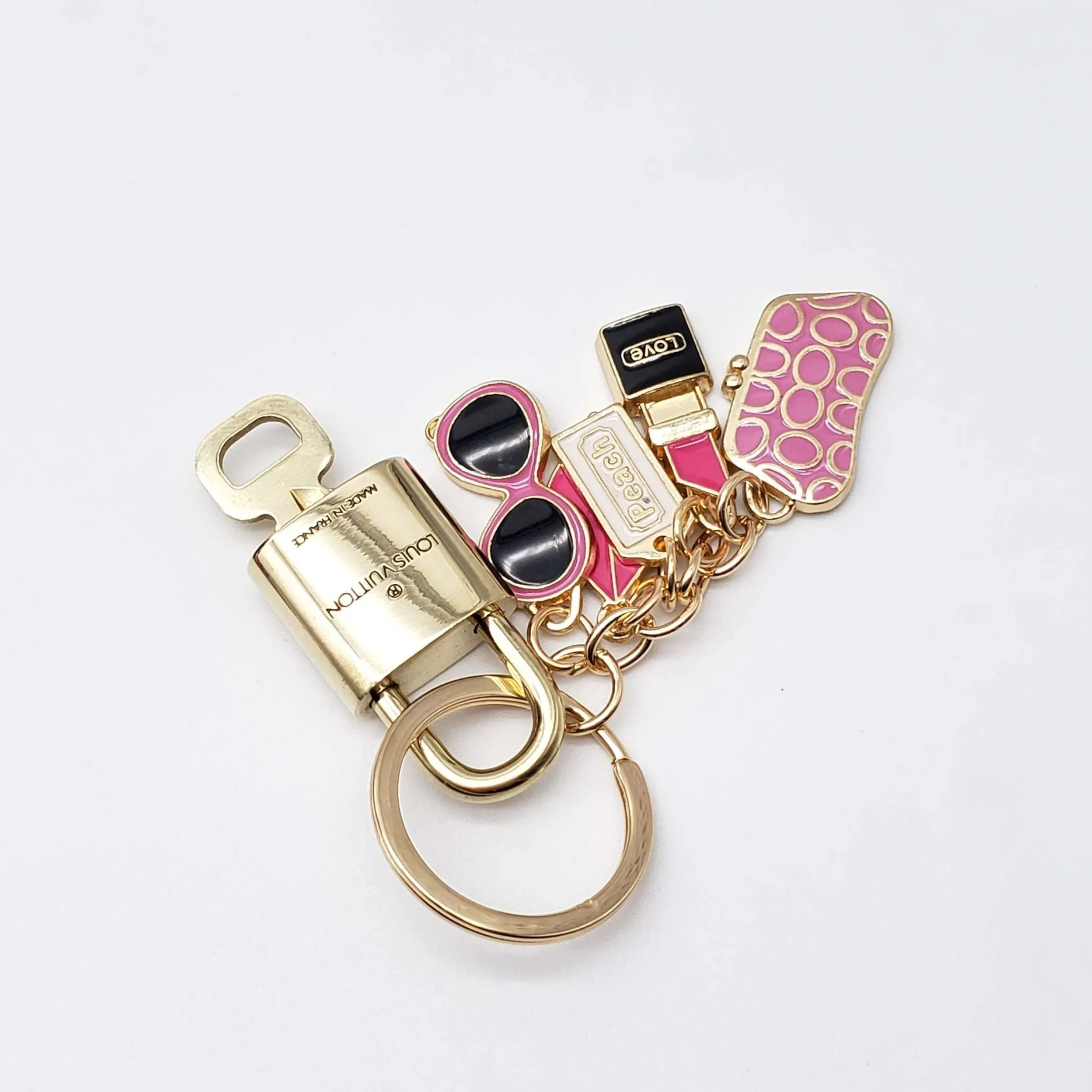 100%  Louis Vuitton Lock and Key with Unbranded Keychain, Keycharm, Bagcharm
