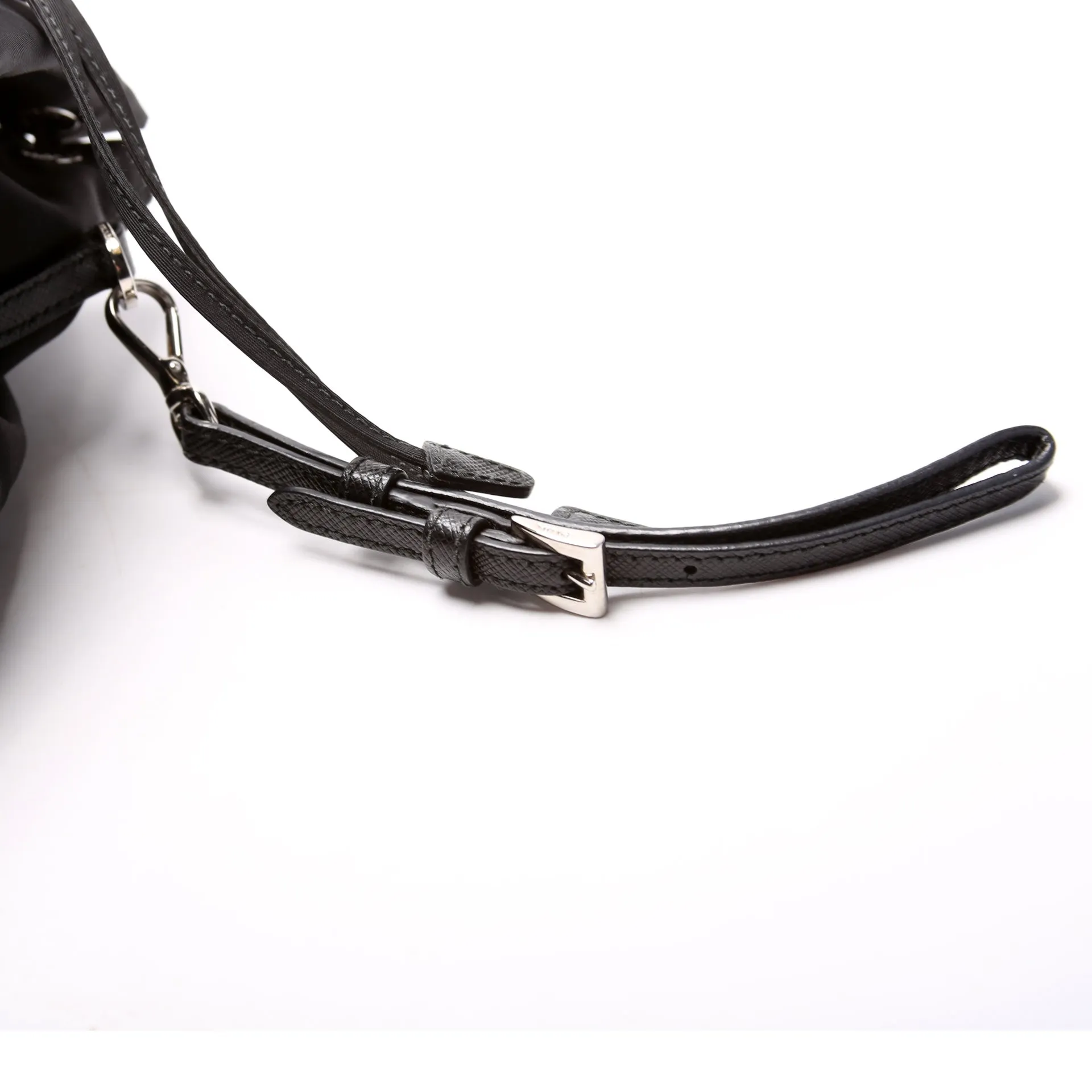 1NE369 Re-Nylon Drawstring Pouch Black