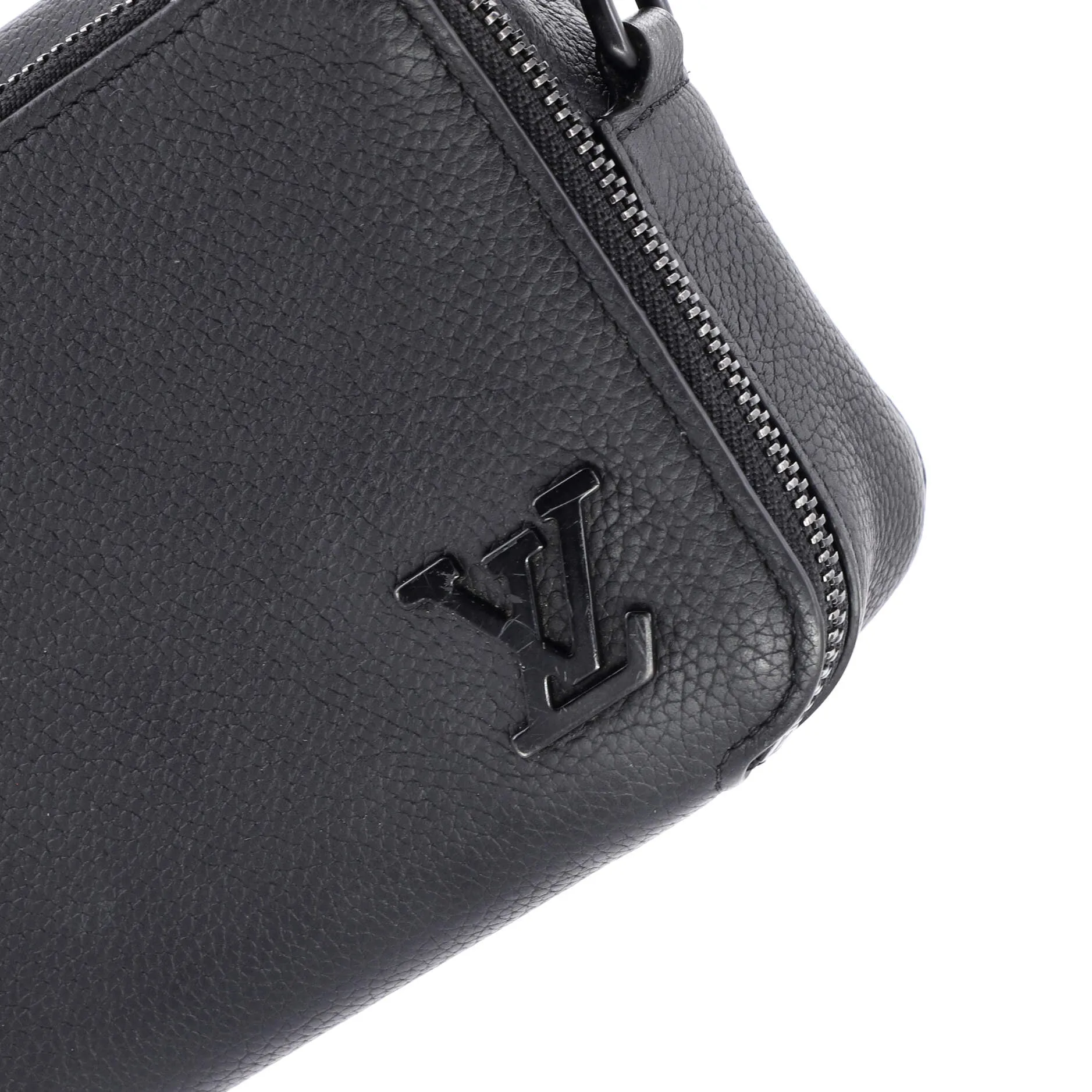 Aerogram Alpha Wearable Wallet Leather
