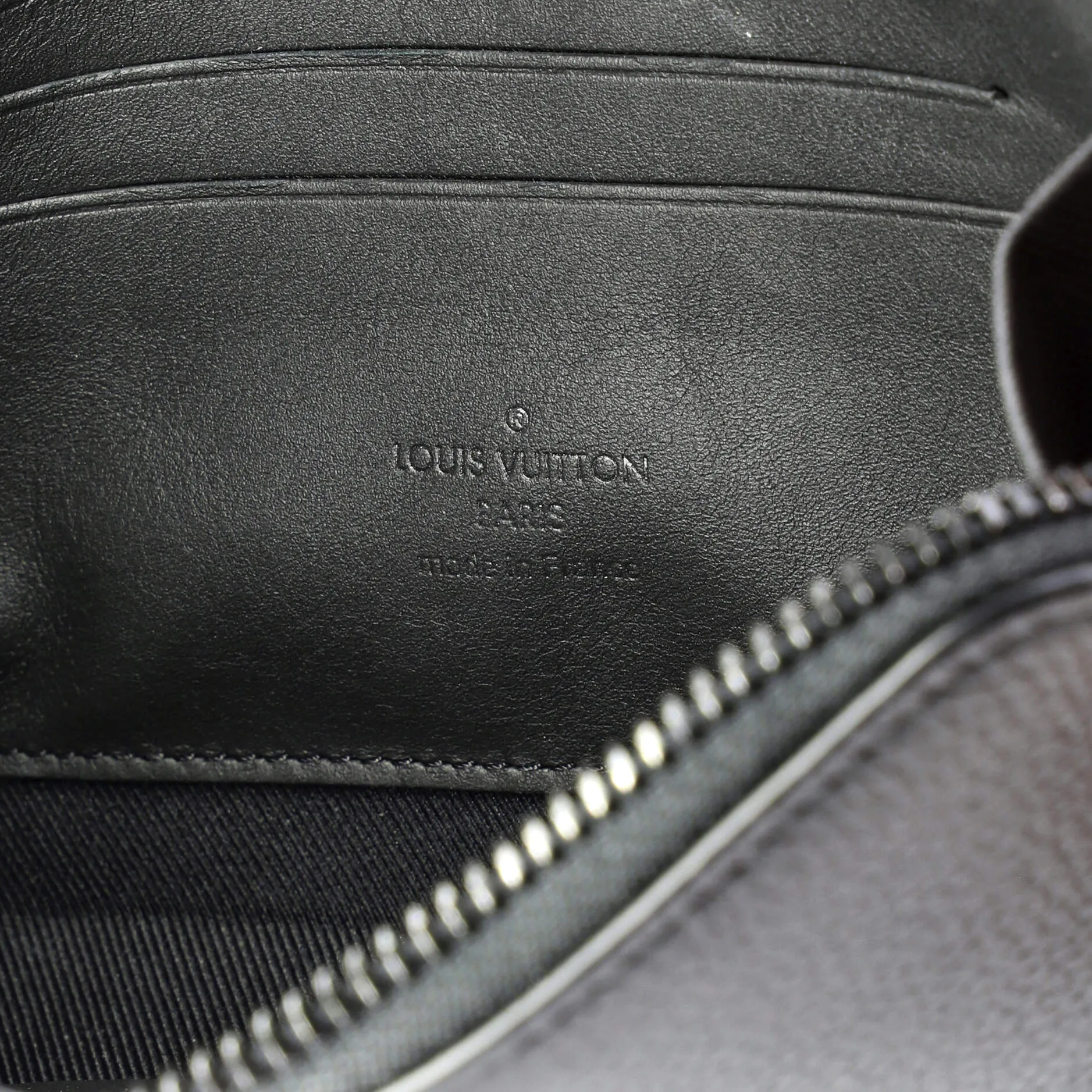 Aerogram Alpha Wearable Wallet Leather