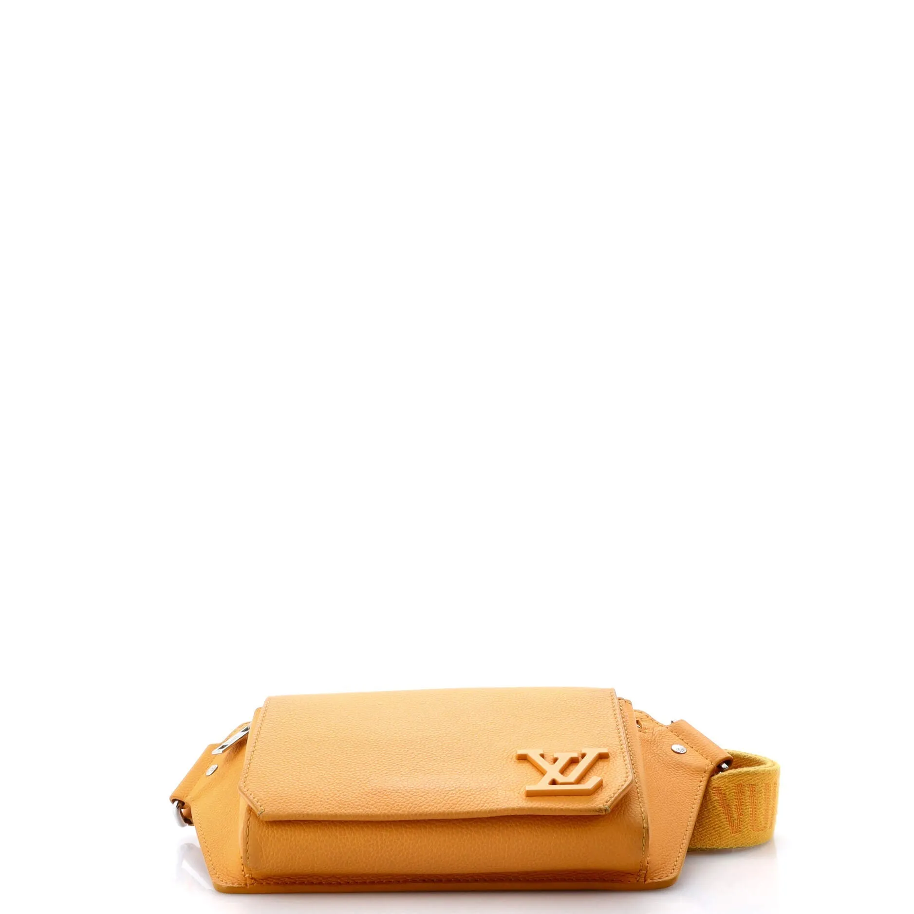 Aerogram Takeoff Sling Bag Leather