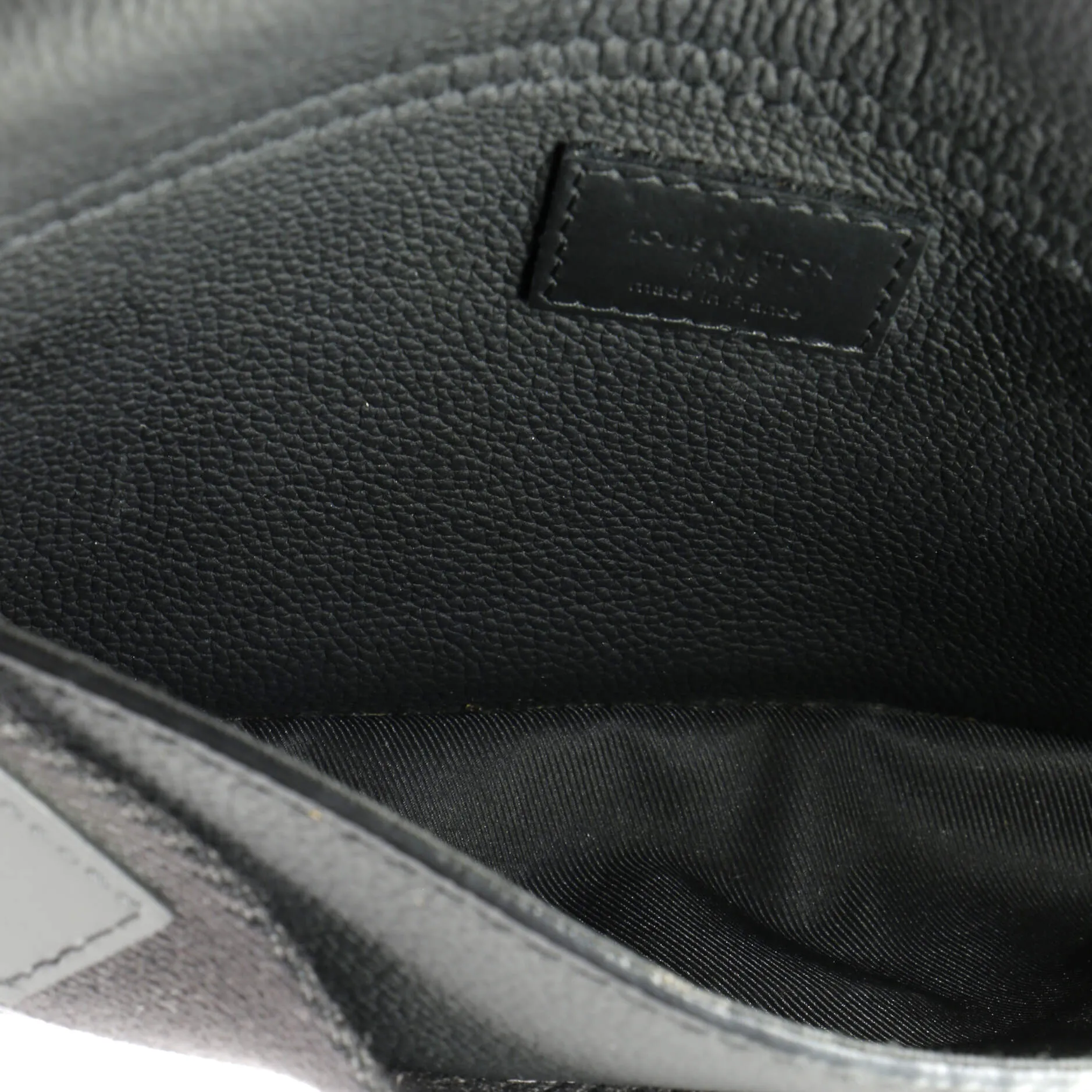 Aerogram Takeoff Sling Bag Leather