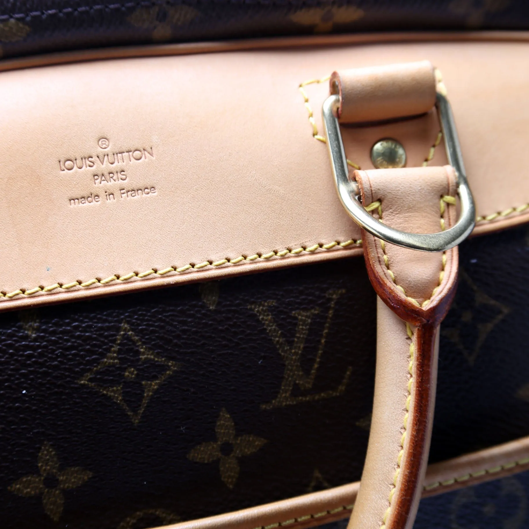 Alize 2 Compartment Monogram