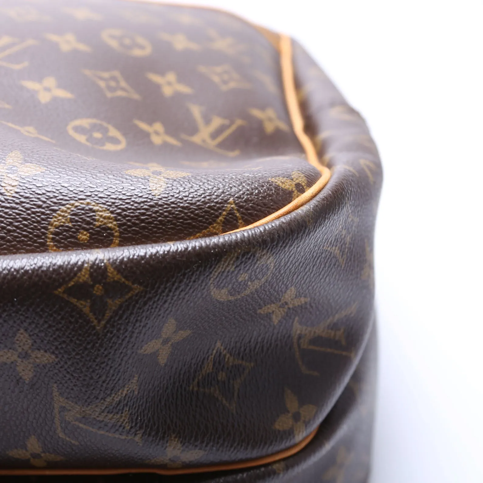 Alize 2 Compartment Monogram