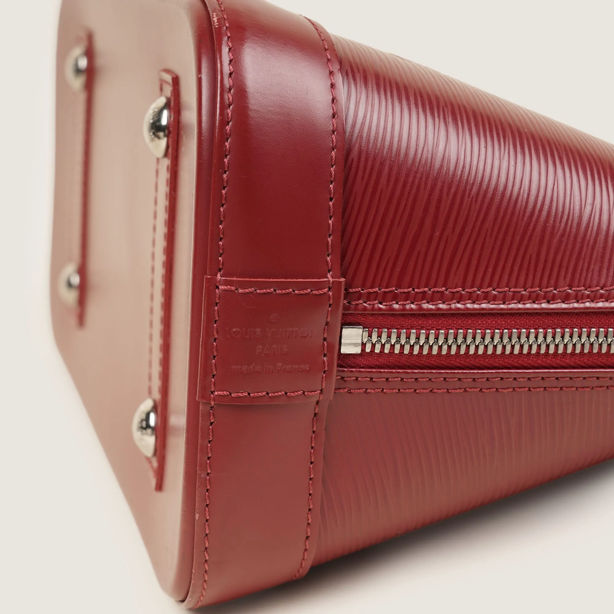 Alma PM Top Handle