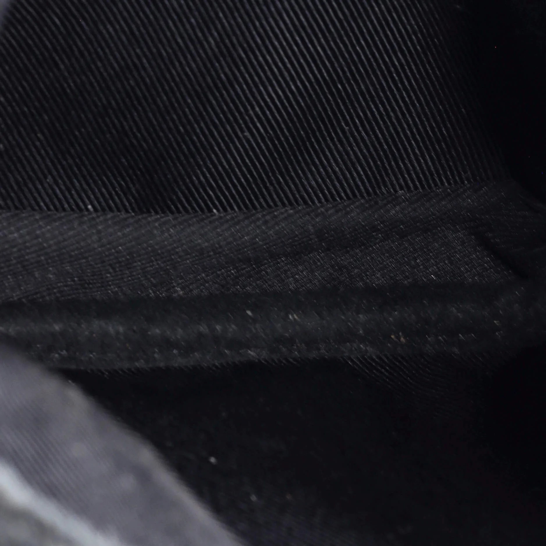Amazone Sling Bag Limited Edition Damier Graphite 3D