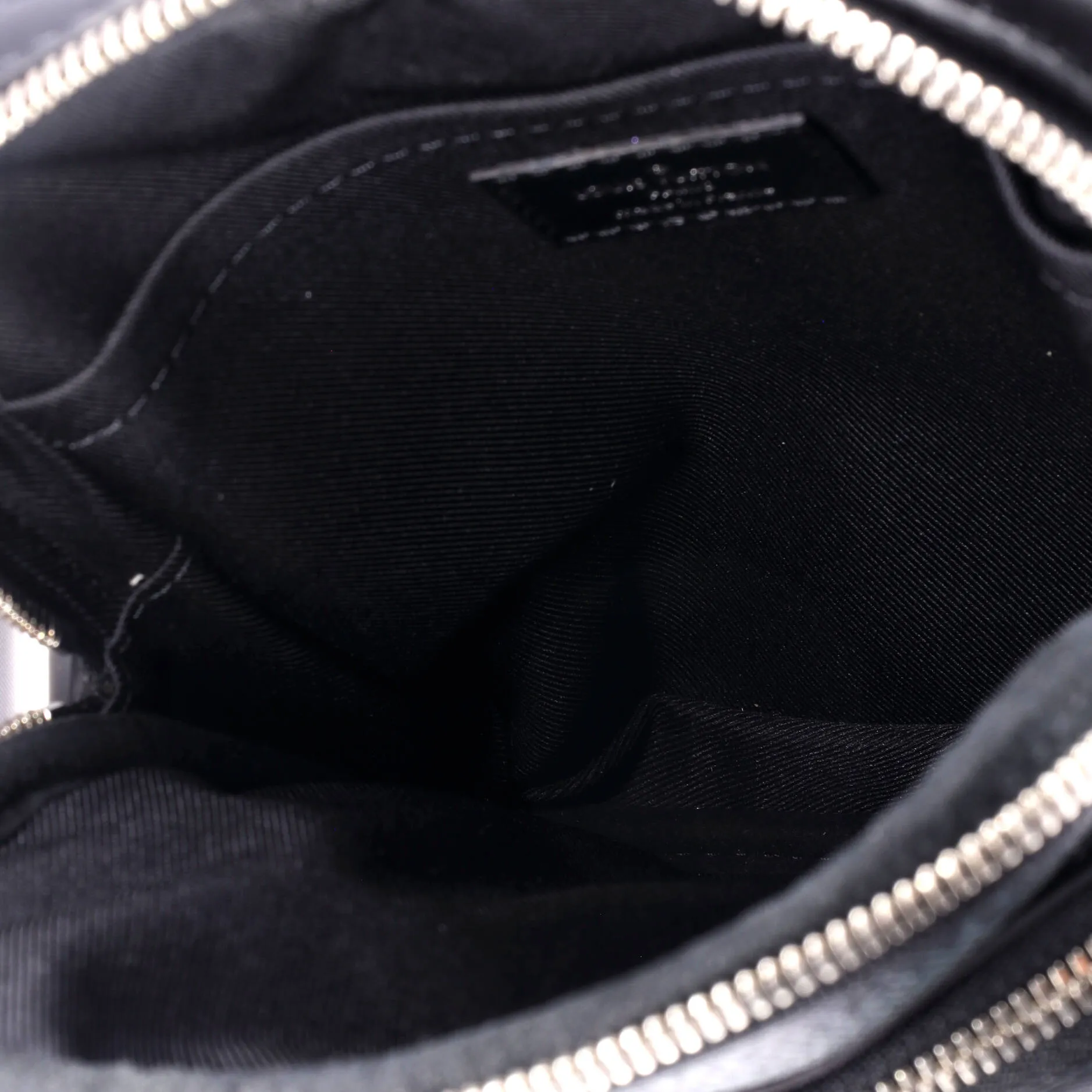 Amazone Sling Bag Limited Edition Damier Graphite 3D