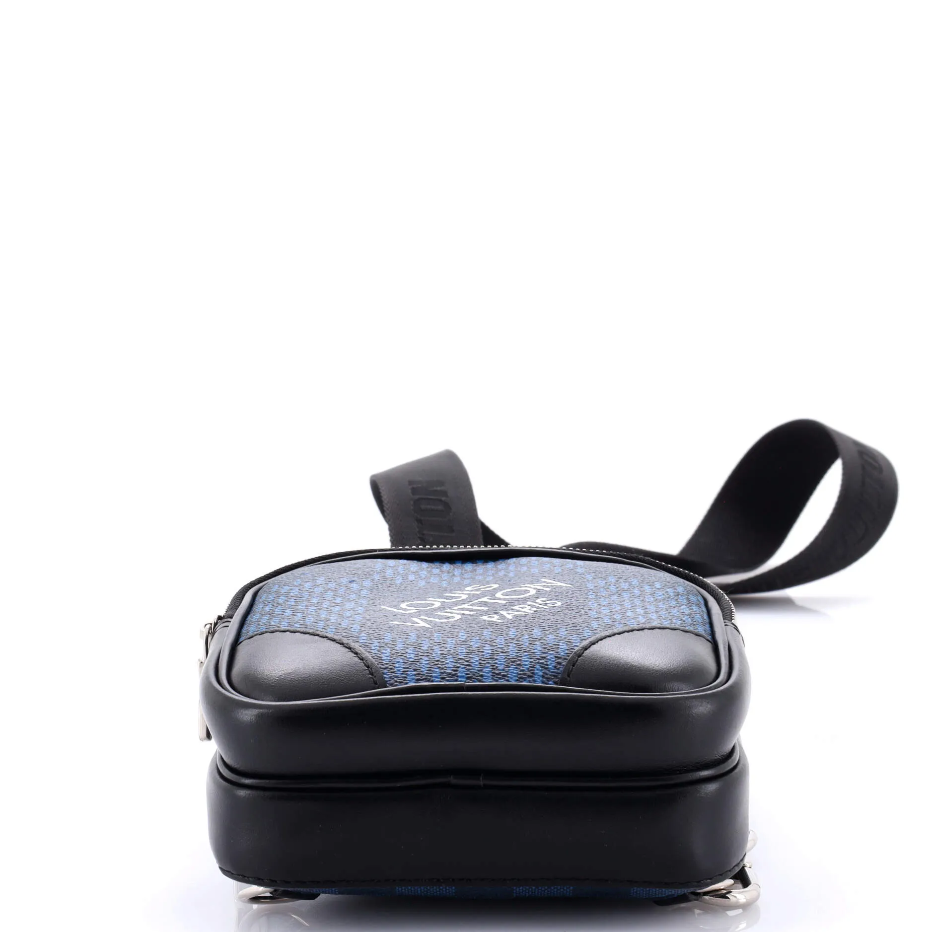 Amazone Sling Bag Limited Edition Damier Graphite 3D
