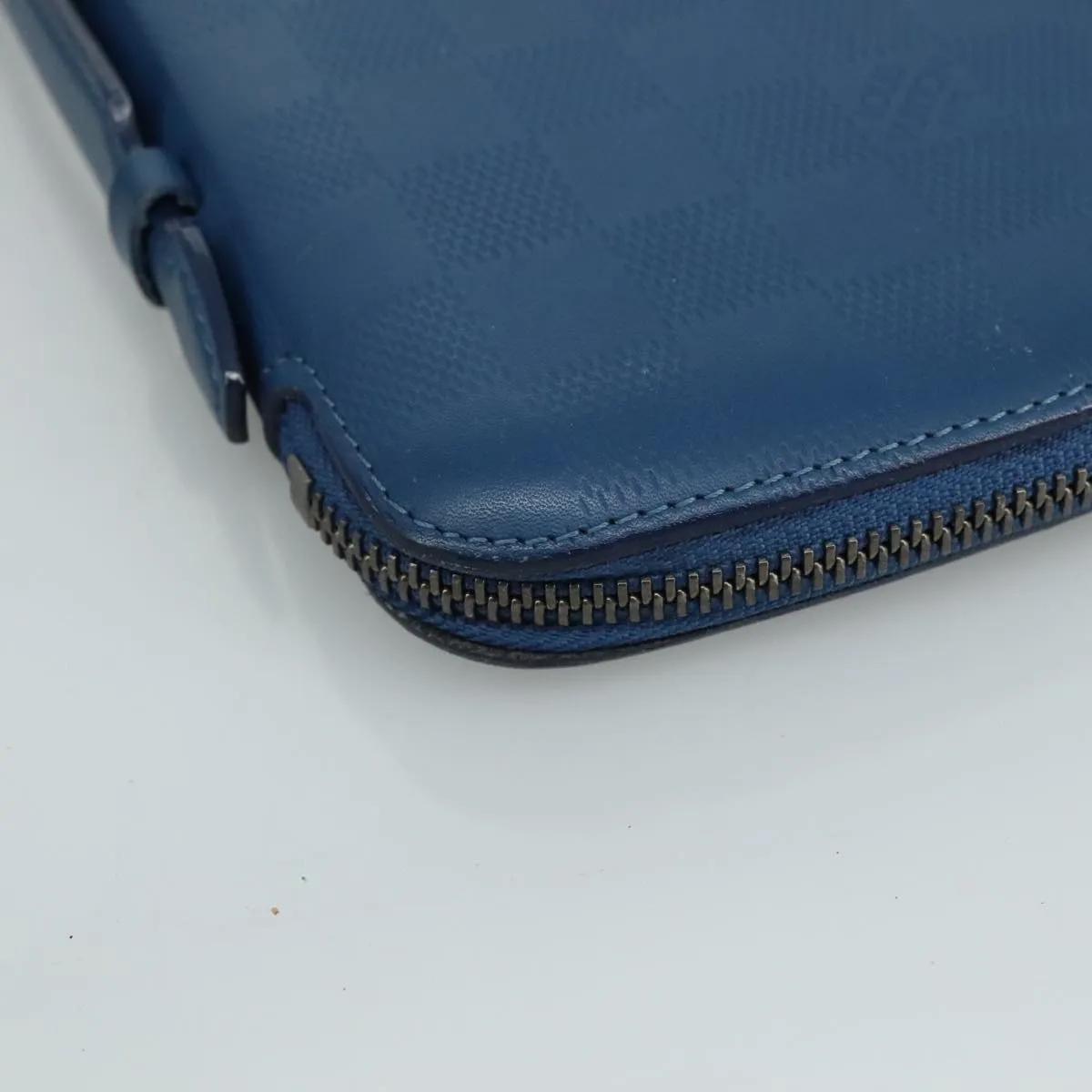 Atholl Leather Wallet with Slightly Rubbed Corners and Good Handle Condition