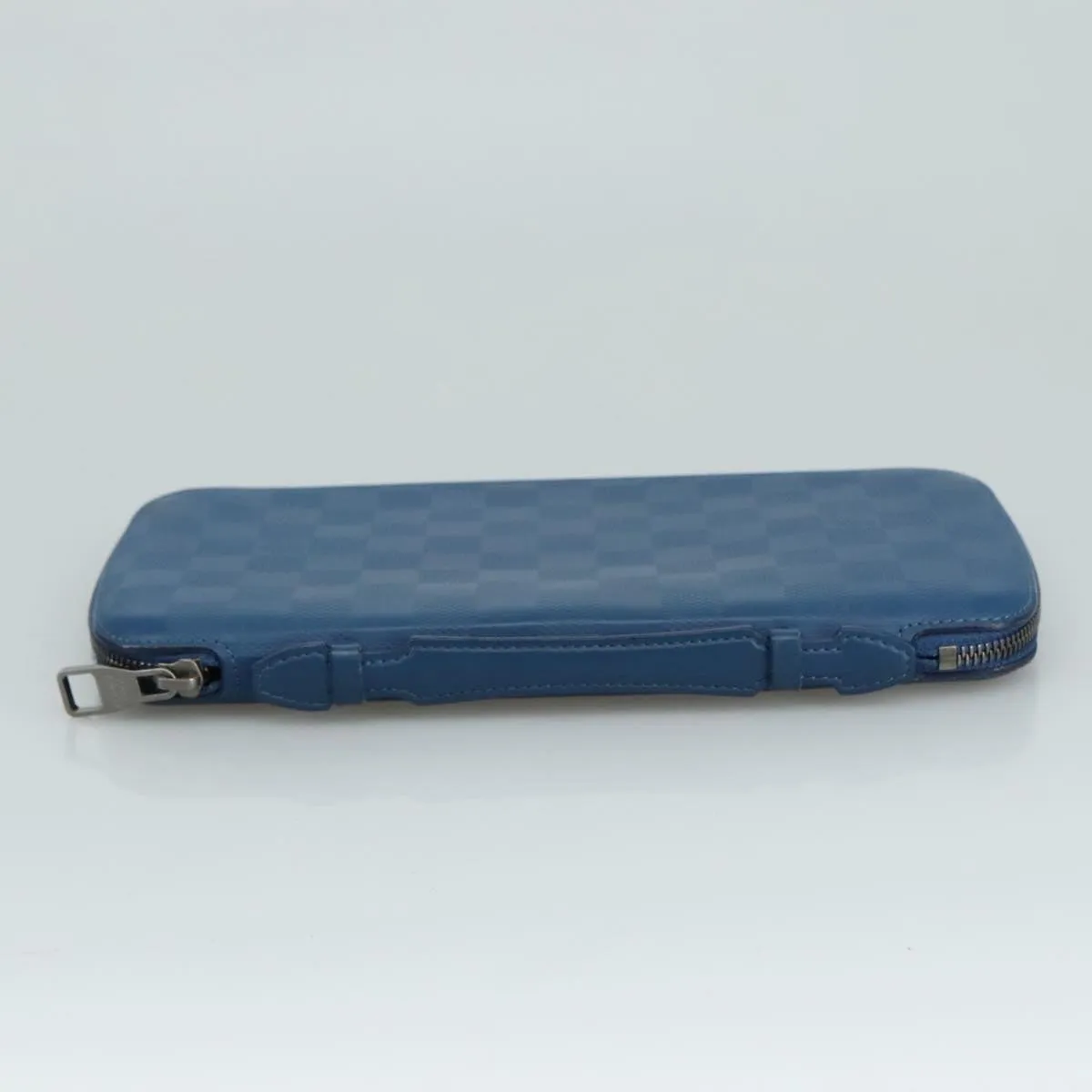 Atholl Leather Wallet with Slightly Rubbed Corners and Good Handle Condition