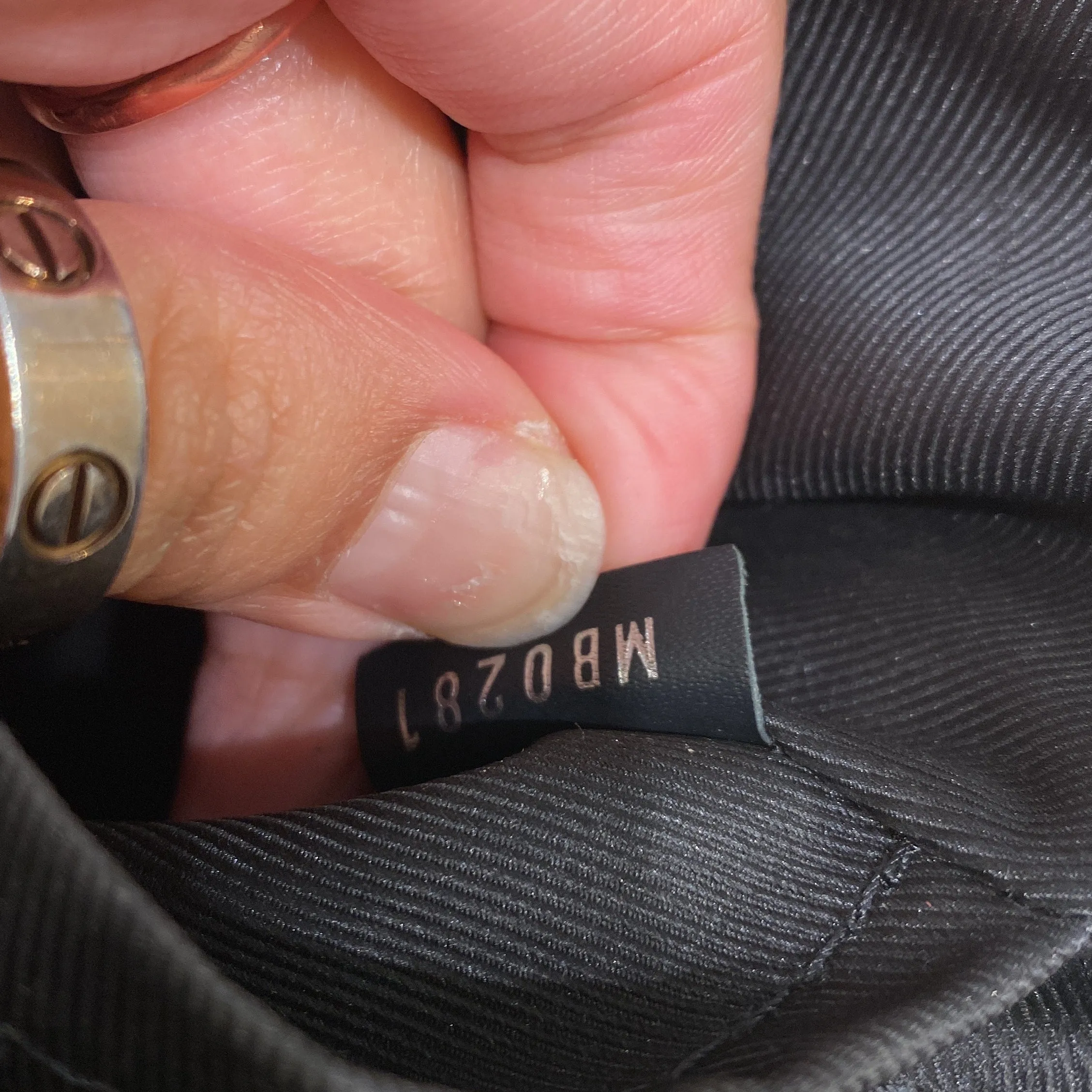 Avenue Sling Bag Damier Graphite