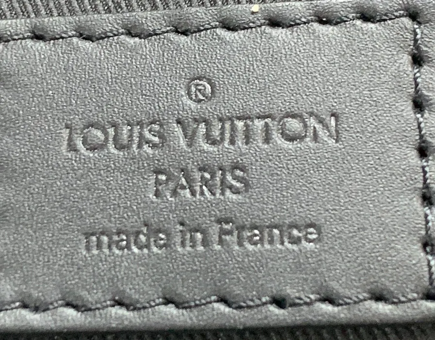 Avenue Sling Bag Damier Infini Leather