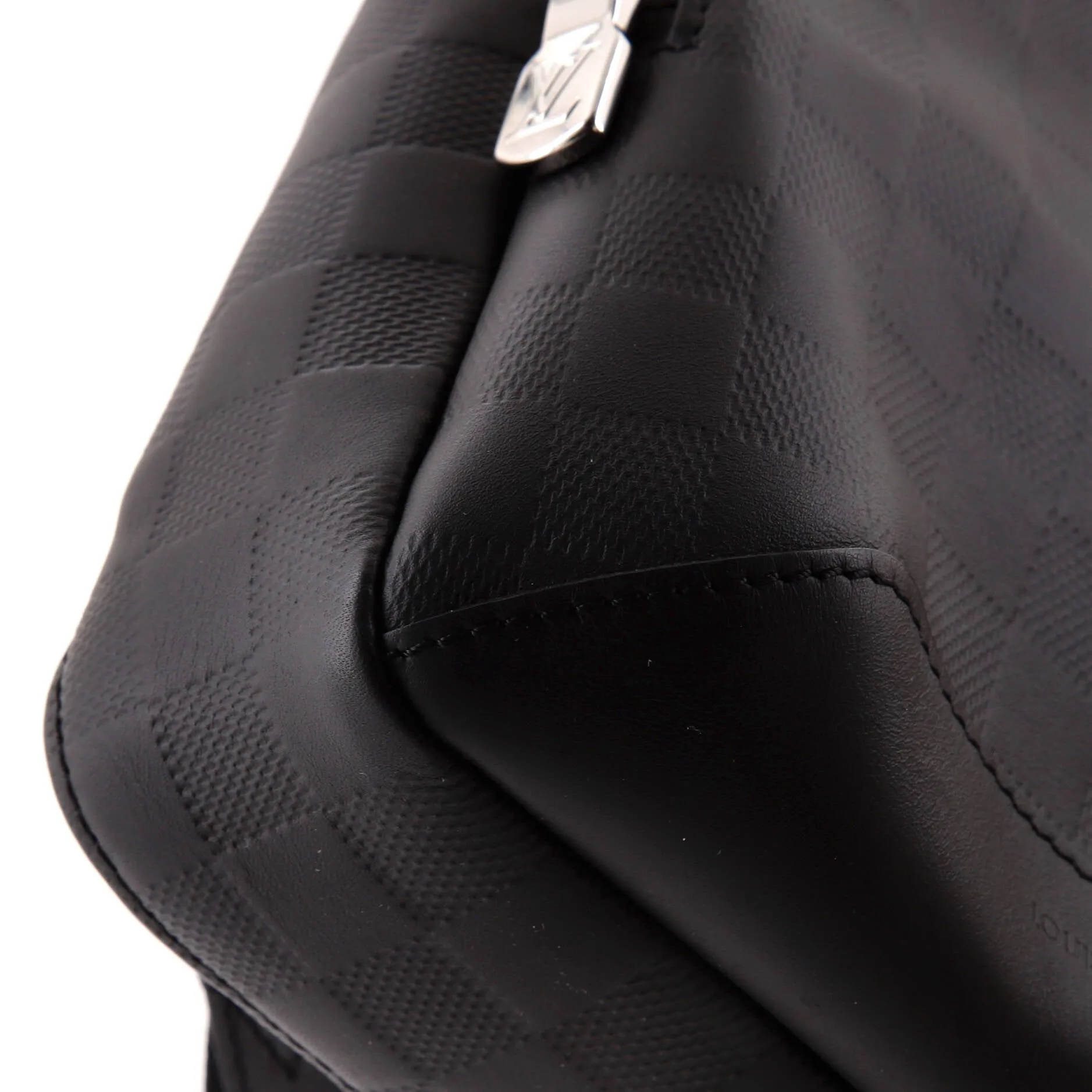 Avenue Sling Bag Damier Infini Leather