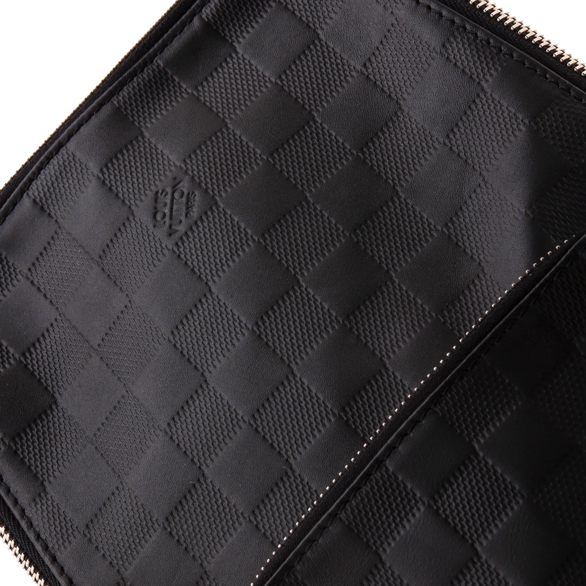 Avenue Sling Bag Damier Infini Leather