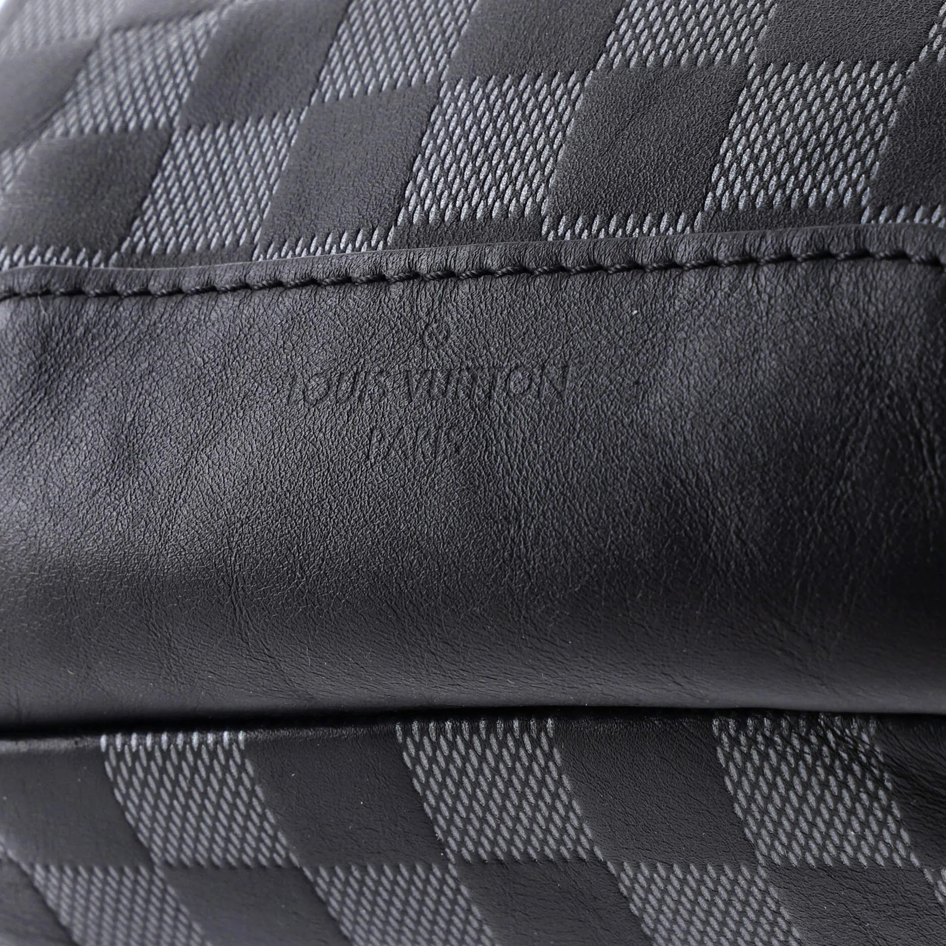 Avenue Sling Bag Damier Infini Leather