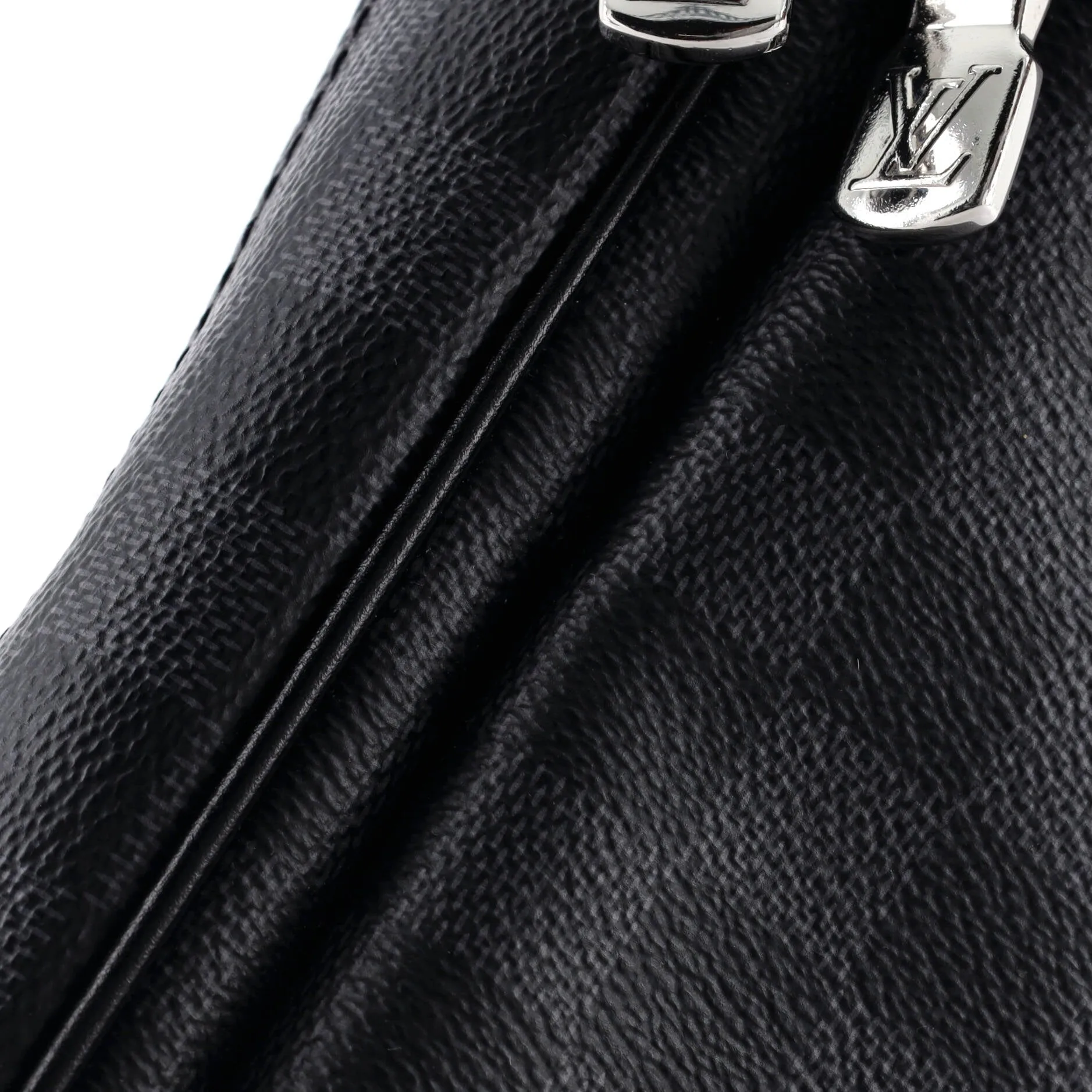 Avenue Sling Bag NM Damier Graphite