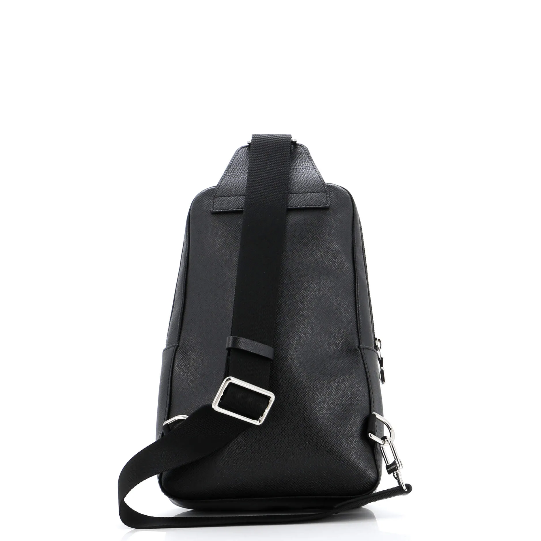 Avenue Sling Bag Taiga Leather