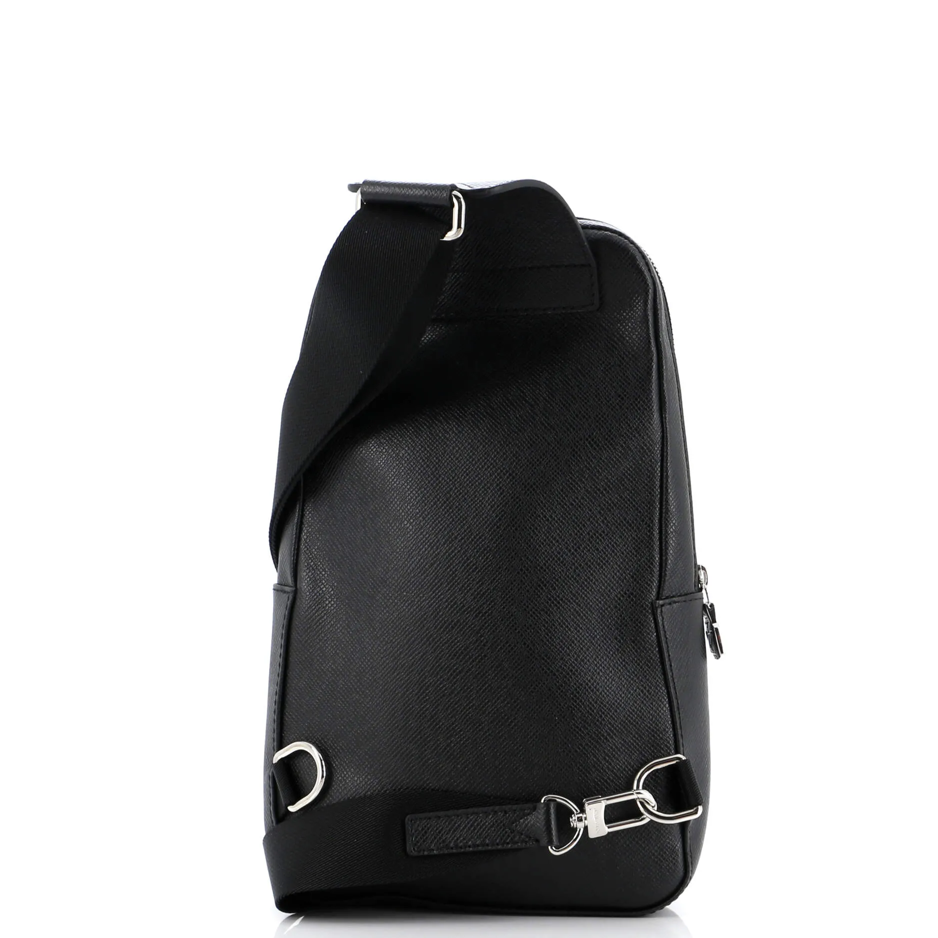 Avenue Sling Bag Taiga Leather