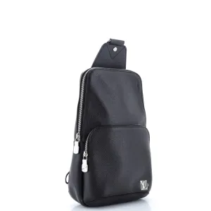 Avenue Sling Bag Taiga Leather
