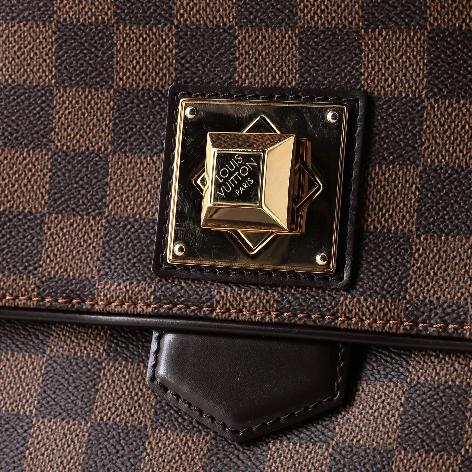 Bergamo Handbag Damier MM