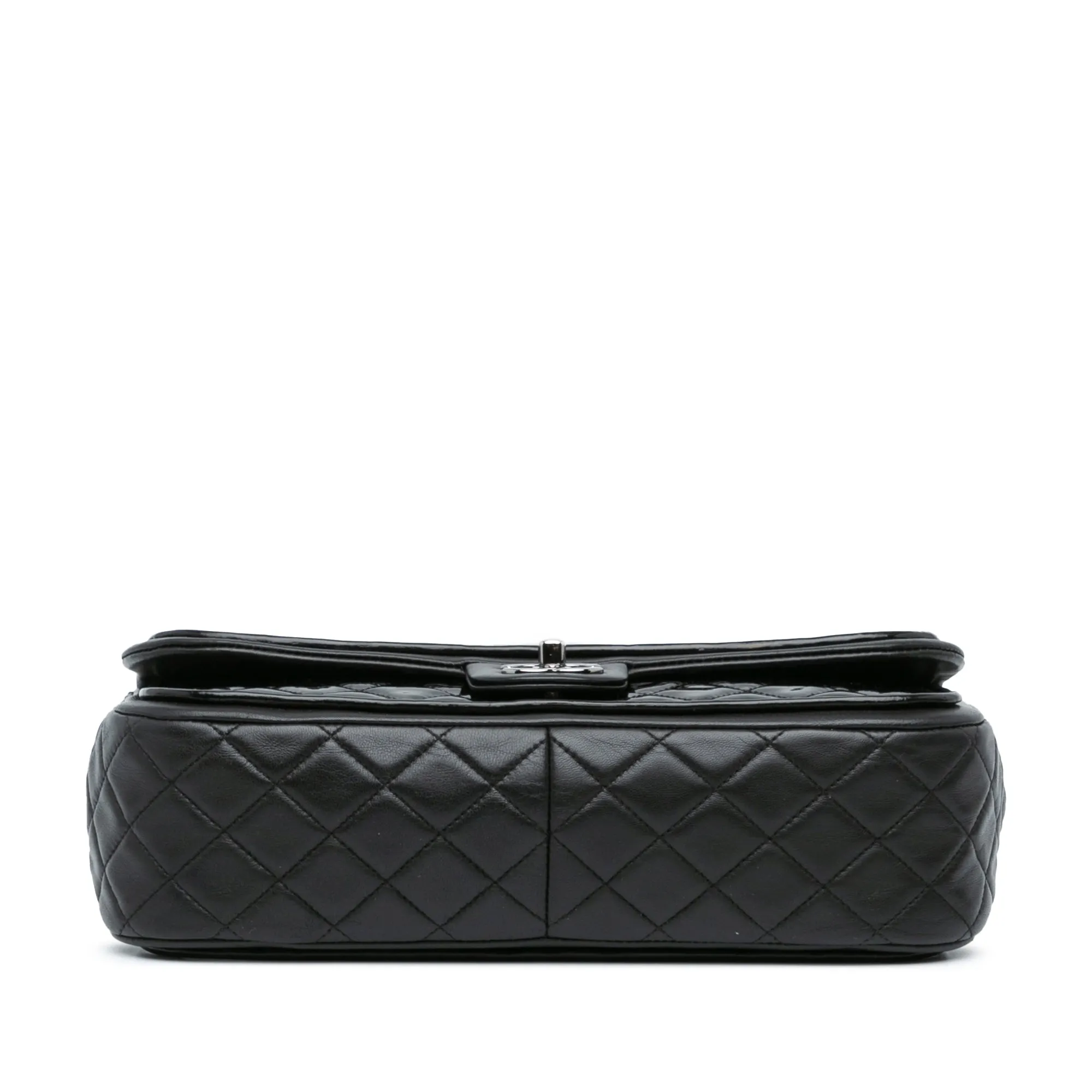 Black Chanel Jumbo Patent Classic Twist Flap Shoulder Bag
