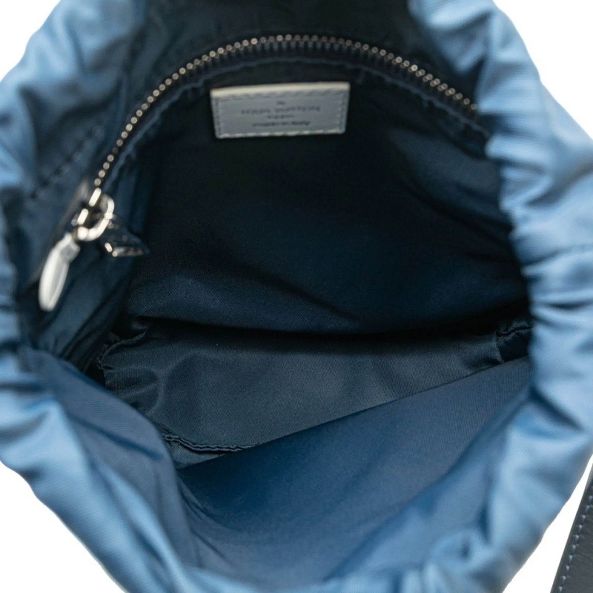 Blue Canvas Shoulder Bag with Elegant Design