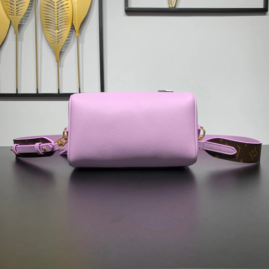Louis Vuitton SPEEDY 18 IN LAVENDER CALFSKIN GOLD HARDWARE