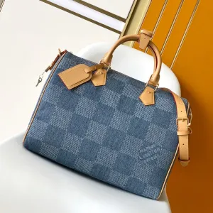 Louis Vuitton SPEEDY BANDOULIRE 40 IN BLUE DAMIER DENIM 3D