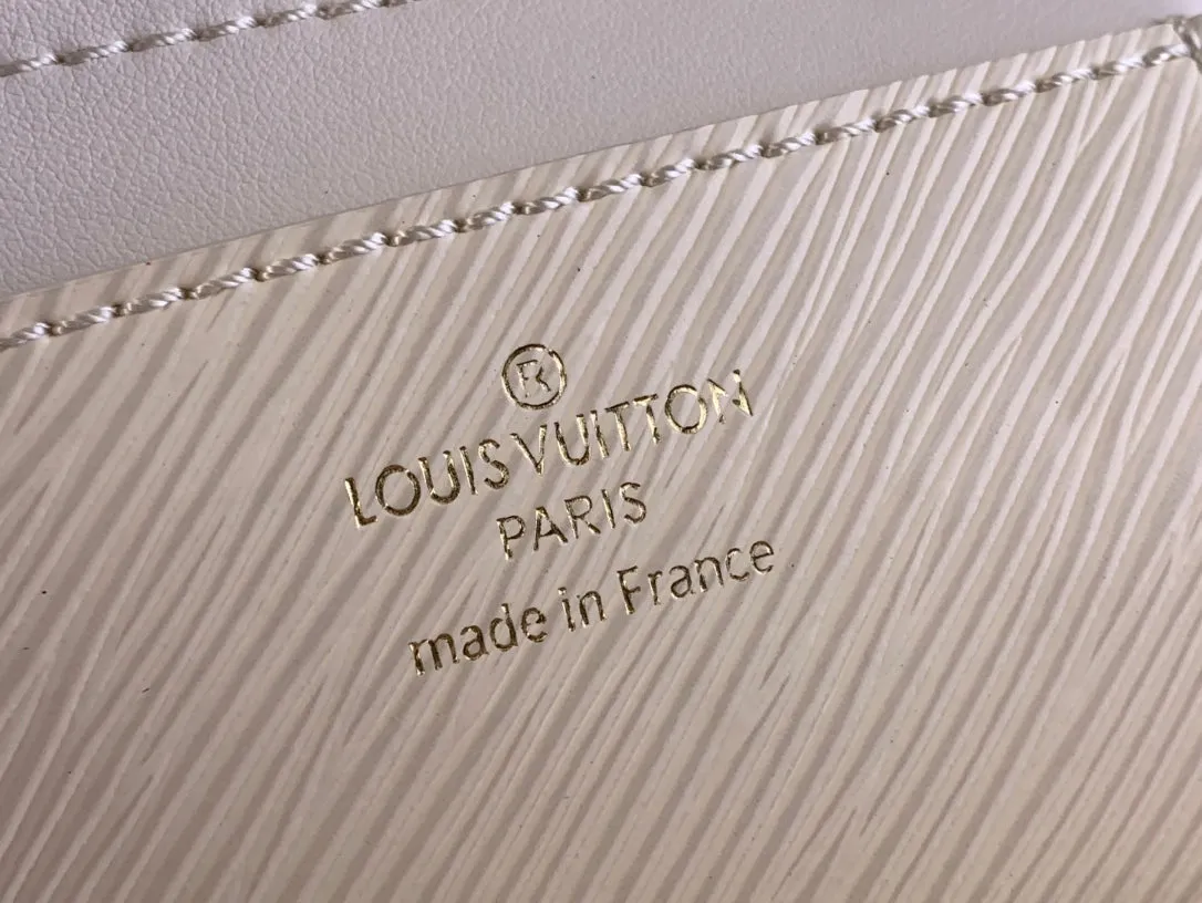 Louis Vuitton TWIST MM 23 IN QUARTZ WHITE EPI LEATHER GOLD HARDWARE