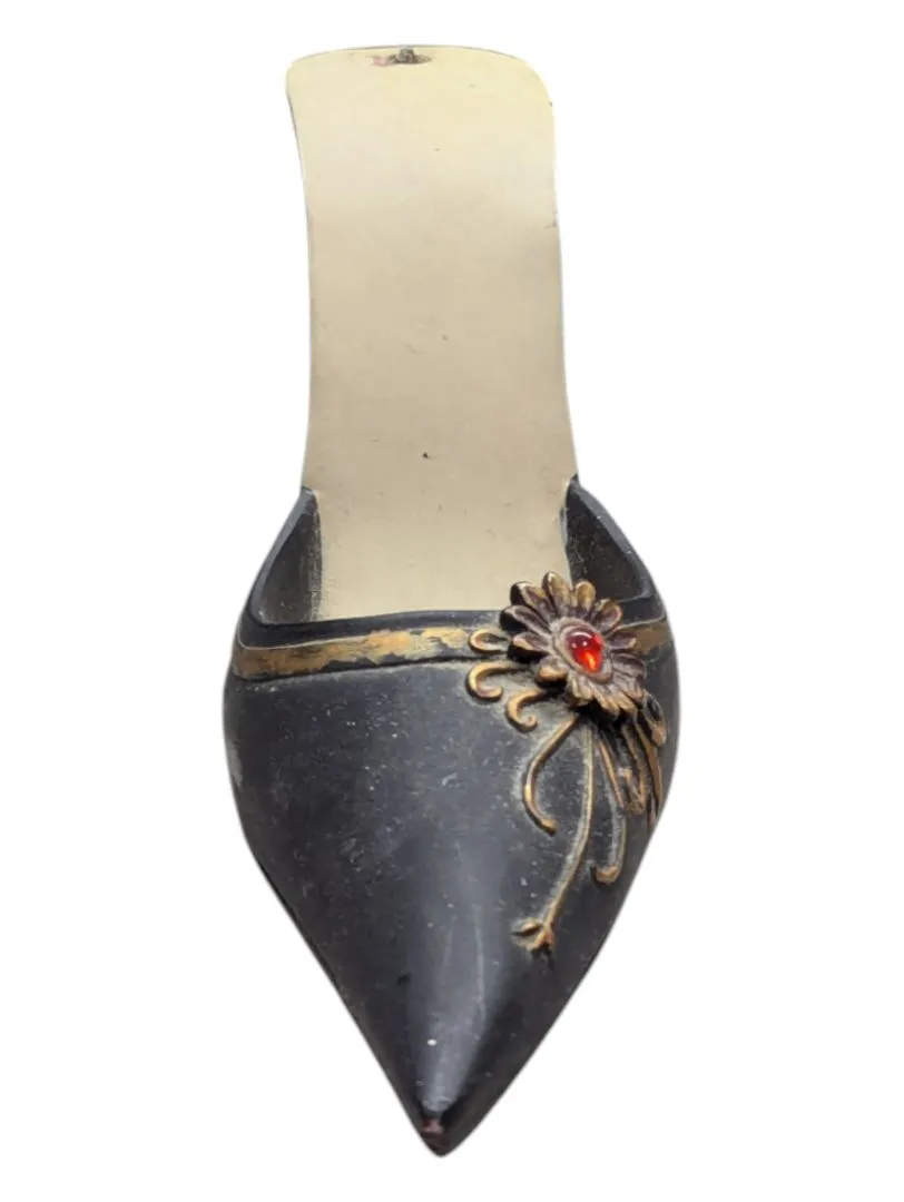 Mini Ceramic Shoe -Black with Pointed Toe
