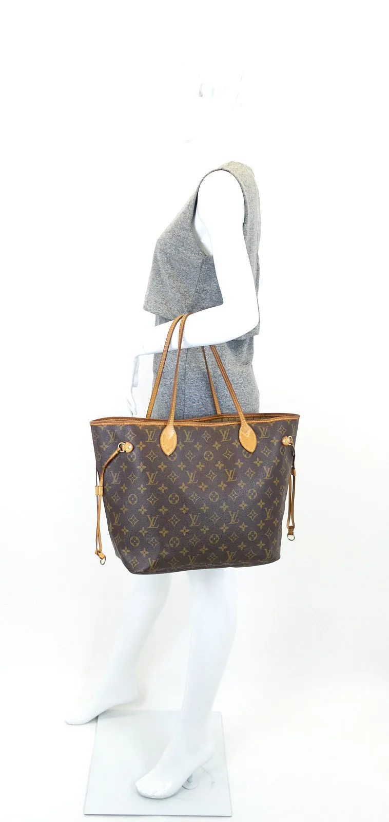 Neverfull MM Monogram Canvas Shoulder Bag