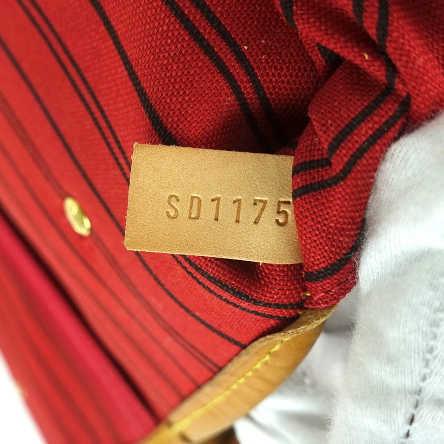 Neverfull MM Monogram Canvas Tote Bag
