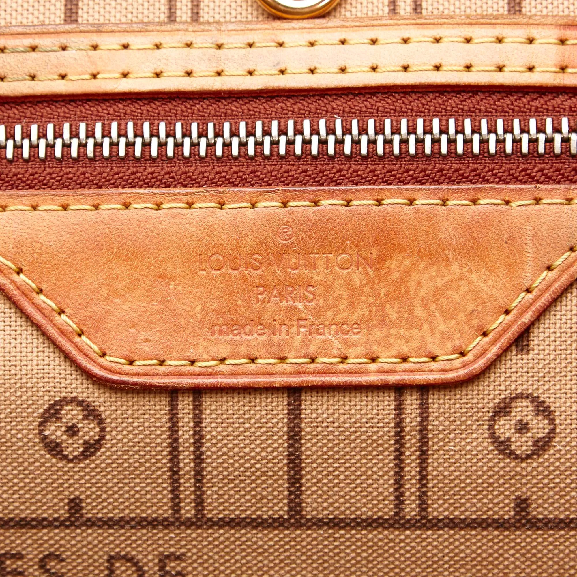 Neverfull MM Monogram Canvas Tote Bag