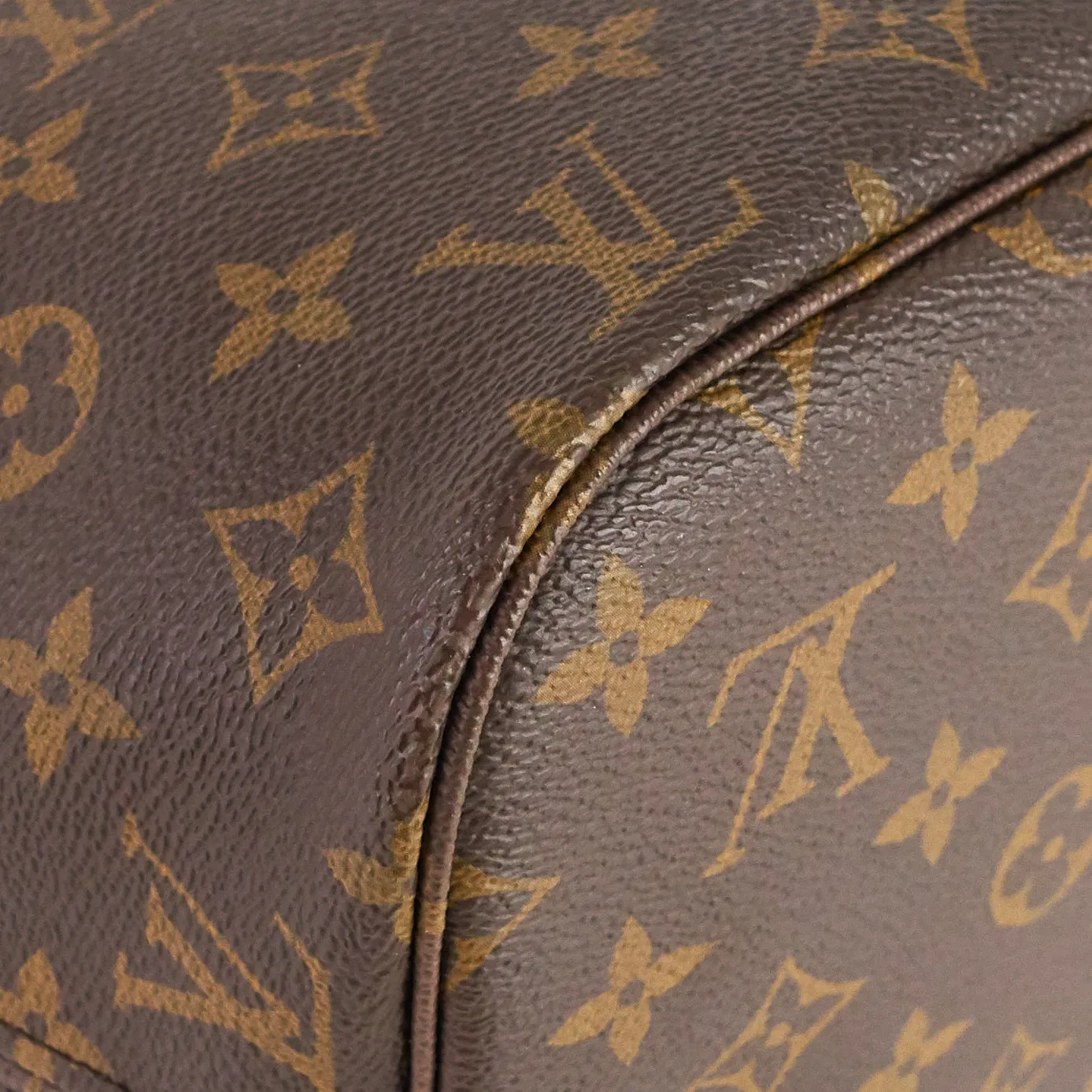 Neverfull MM Monogram Canvas Tote Bag