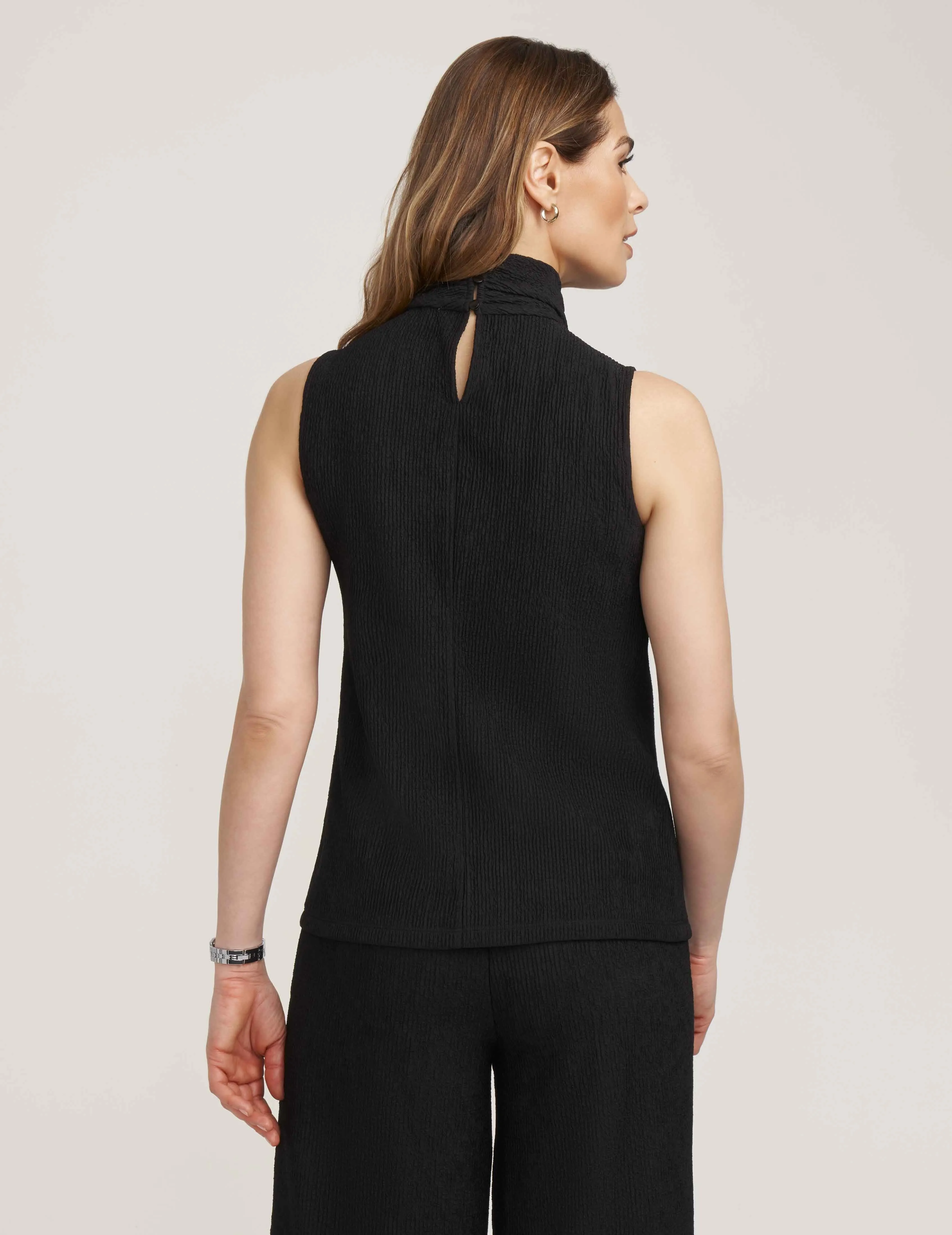 Novelty SL High Twist Neck- Sale