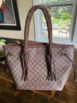 The Albatross in Damier Ebene