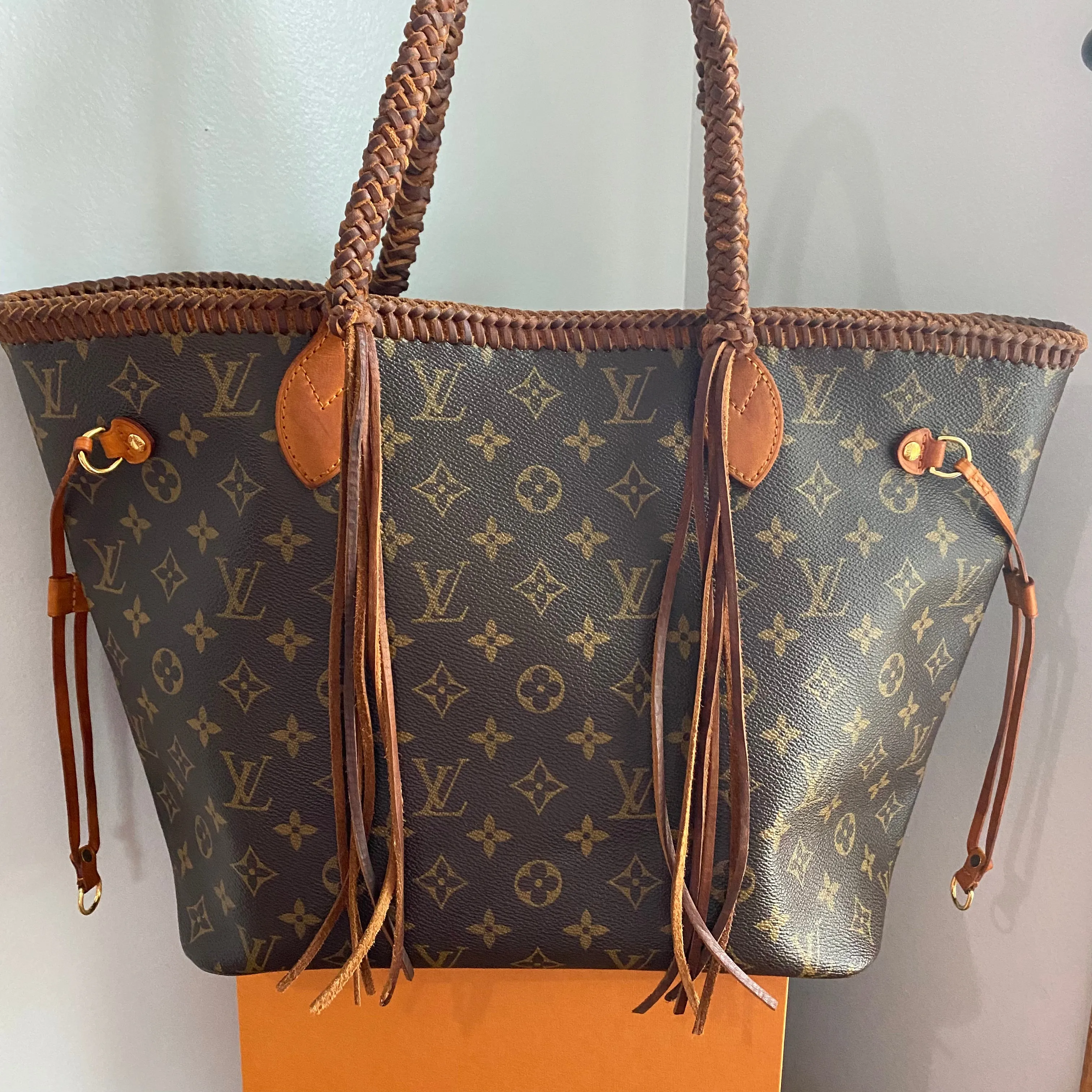 The Albatross in Tan Monogram