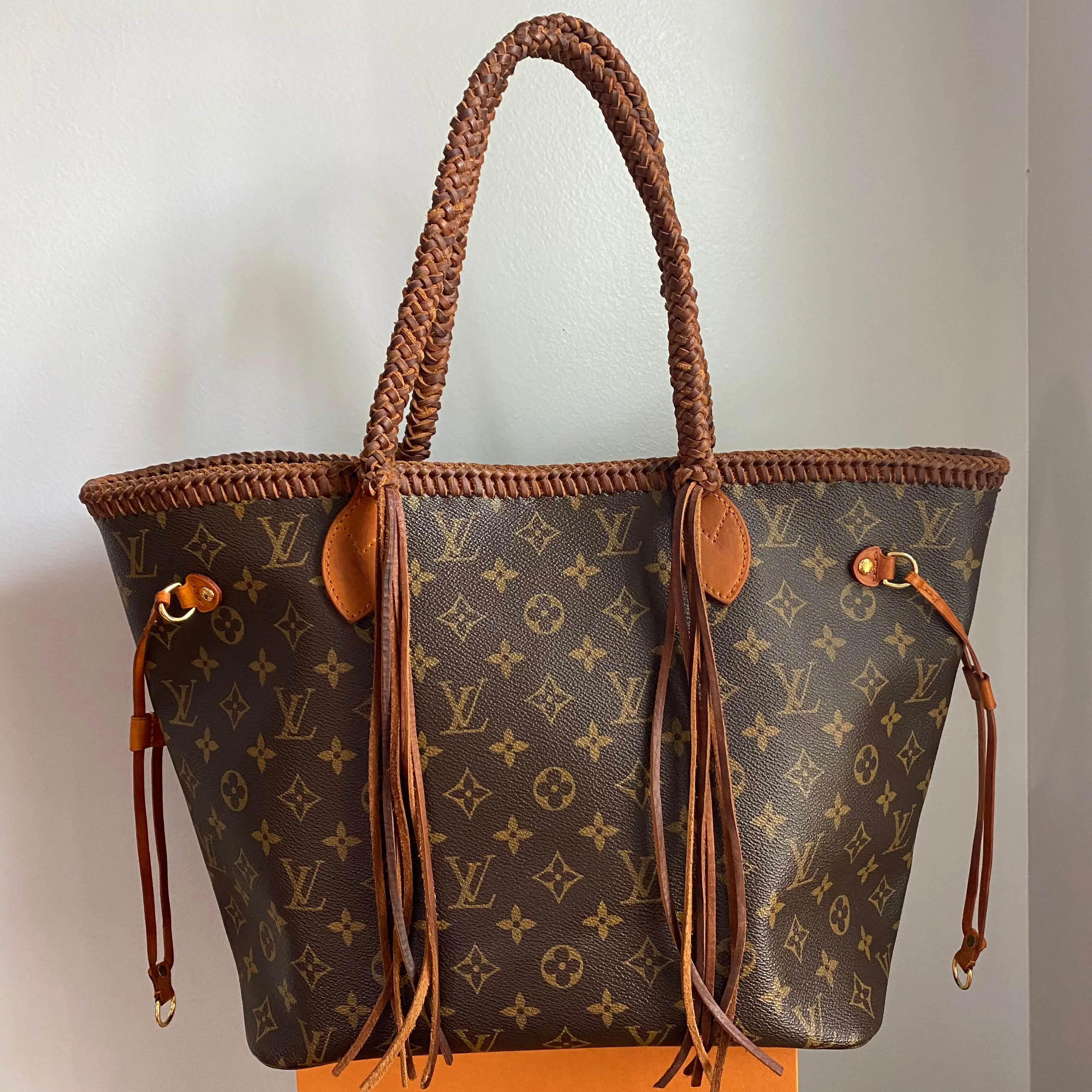 The Albatross in Tan Monogram